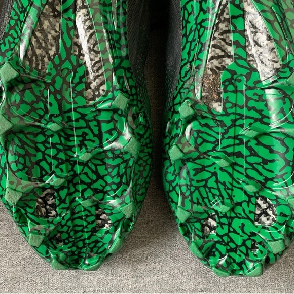 Nike Oregon Ducks Vapor Untouchable Pro3 Team Issued Football Cleats SZ 15 Promo - Picture 9 of 12